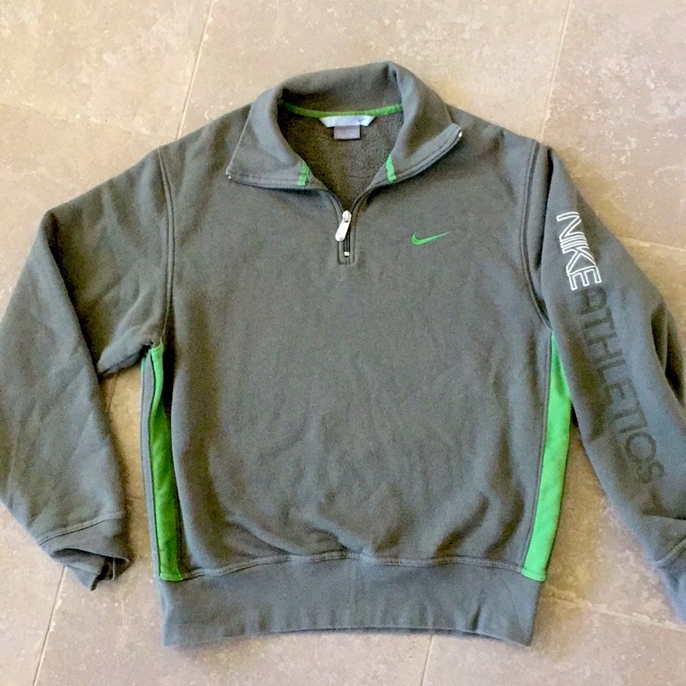 Nike sweatshirt quarter-zip front, mens M